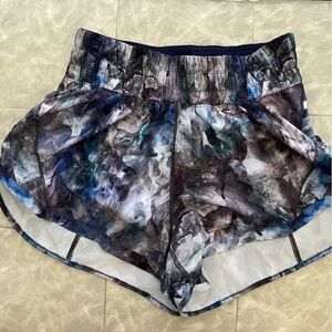 NWOT Lululemon Track That High-Rise Lined Short 3"